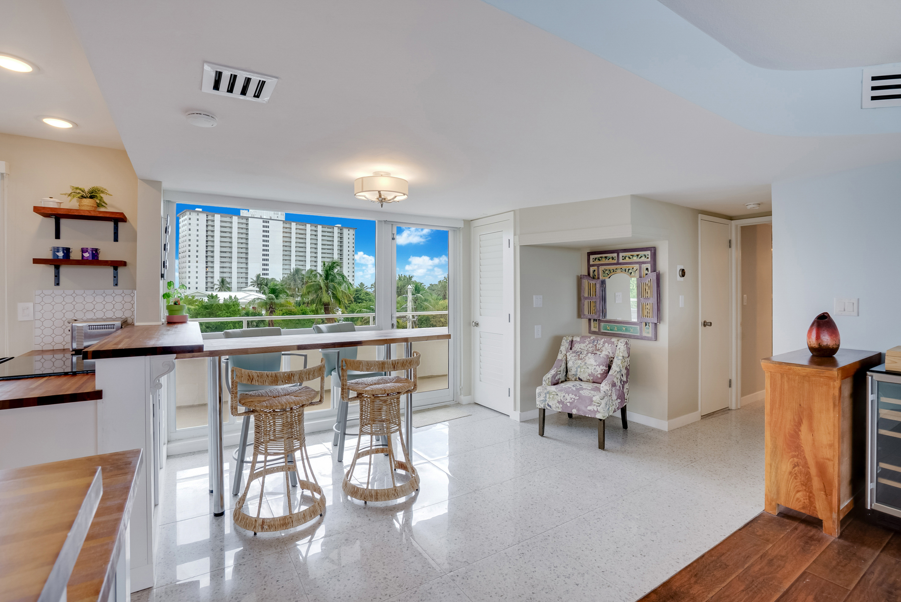  201 N Riverside Drive, Pompano Beach, FL, 33062 - 物件實景