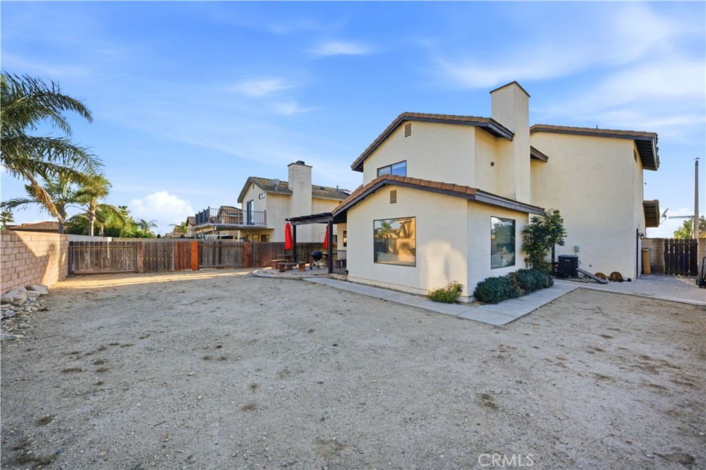 Fontana, California, 92336, United States, 3 Bedrooms Bedrooms, ,2 BathroomsBathrooms,Residential,For Sale,2028029