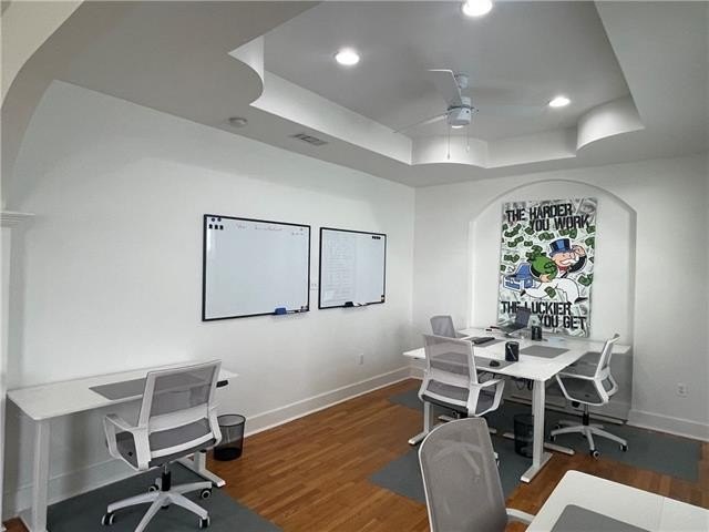 New Orleans, Louisiana, 70124, United States, 3 Bedrooms Bedrooms, ,3 BathroomsBathrooms,Residential,For Sale,1938045