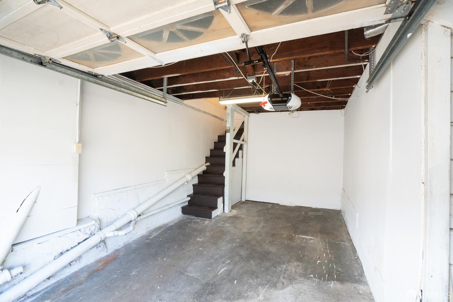 San Francisco, California, 94112, United States, 2 Bedrooms Bedrooms, ,3 BathroomsBathrooms,Residential,For Sale,1933594