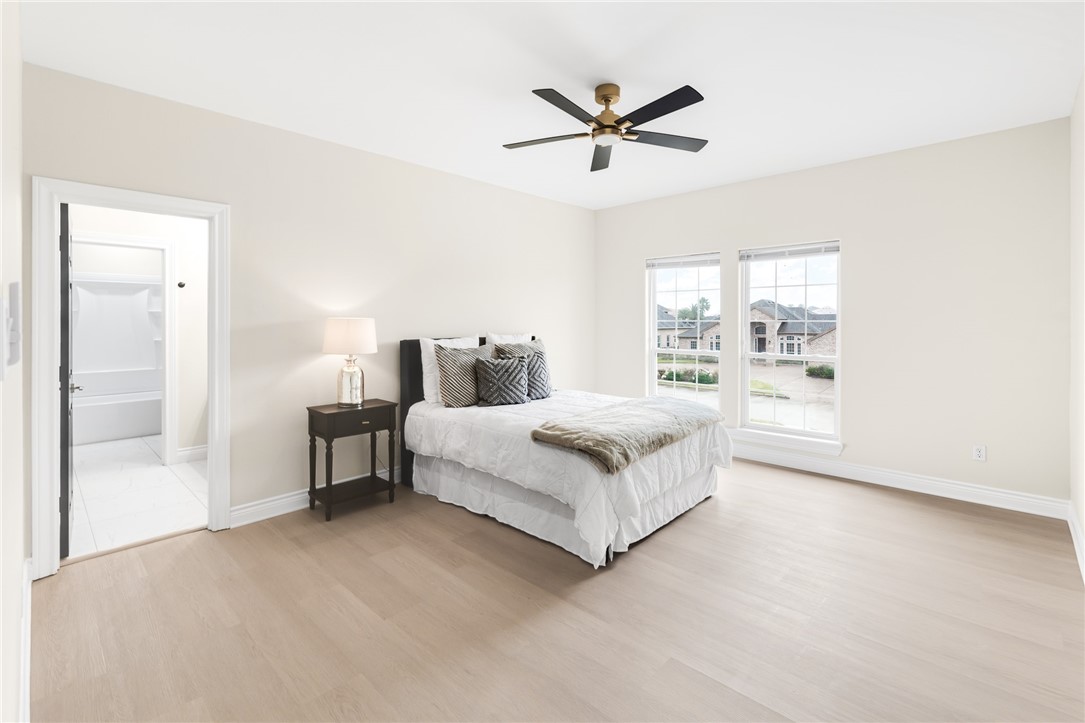 Corpus Christi, Texas, 78414, United States, 5 Bedrooms Bedrooms, ,5 BathroomsBathrooms,Residential,For Sale,1934691