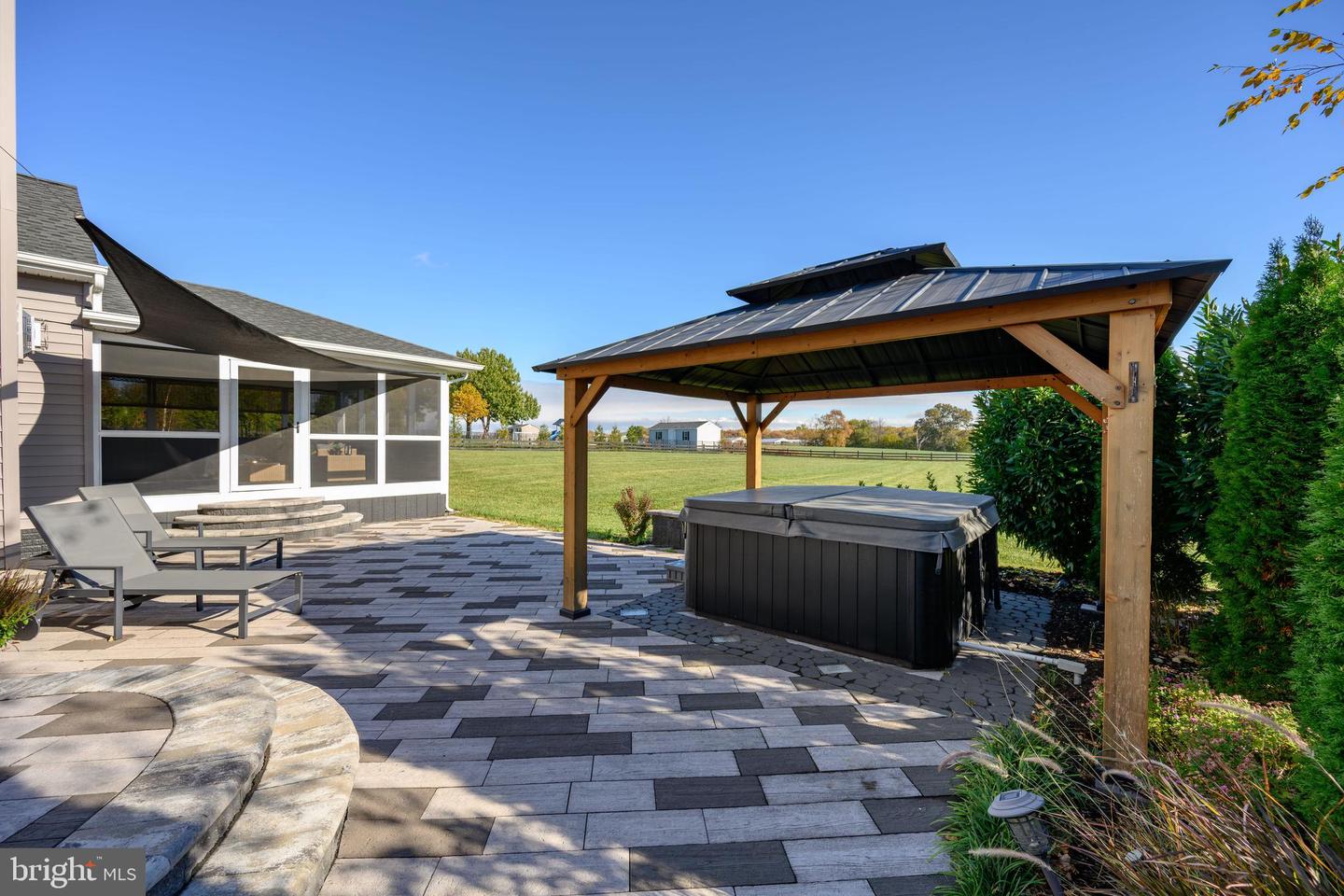 Queenstown, Maryland, 21658, United States, 5 Bedrooms Bedrooms, ,5 BathroomsBathrooms,Residential,For Sale,1988334