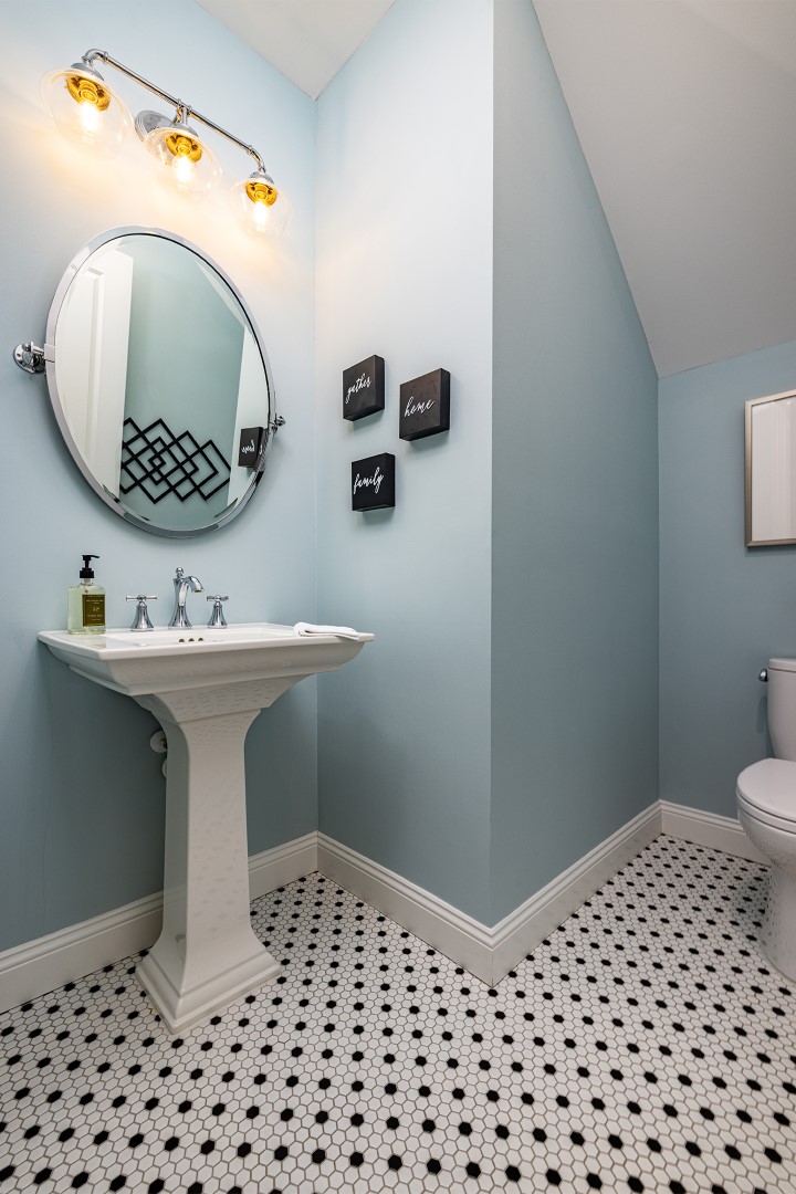 Tampa, Florida, 33629, United States, 4 Bedrooms Bedrooms, ,4 BathroomsBathrooms,Residential,For Sale,1981246