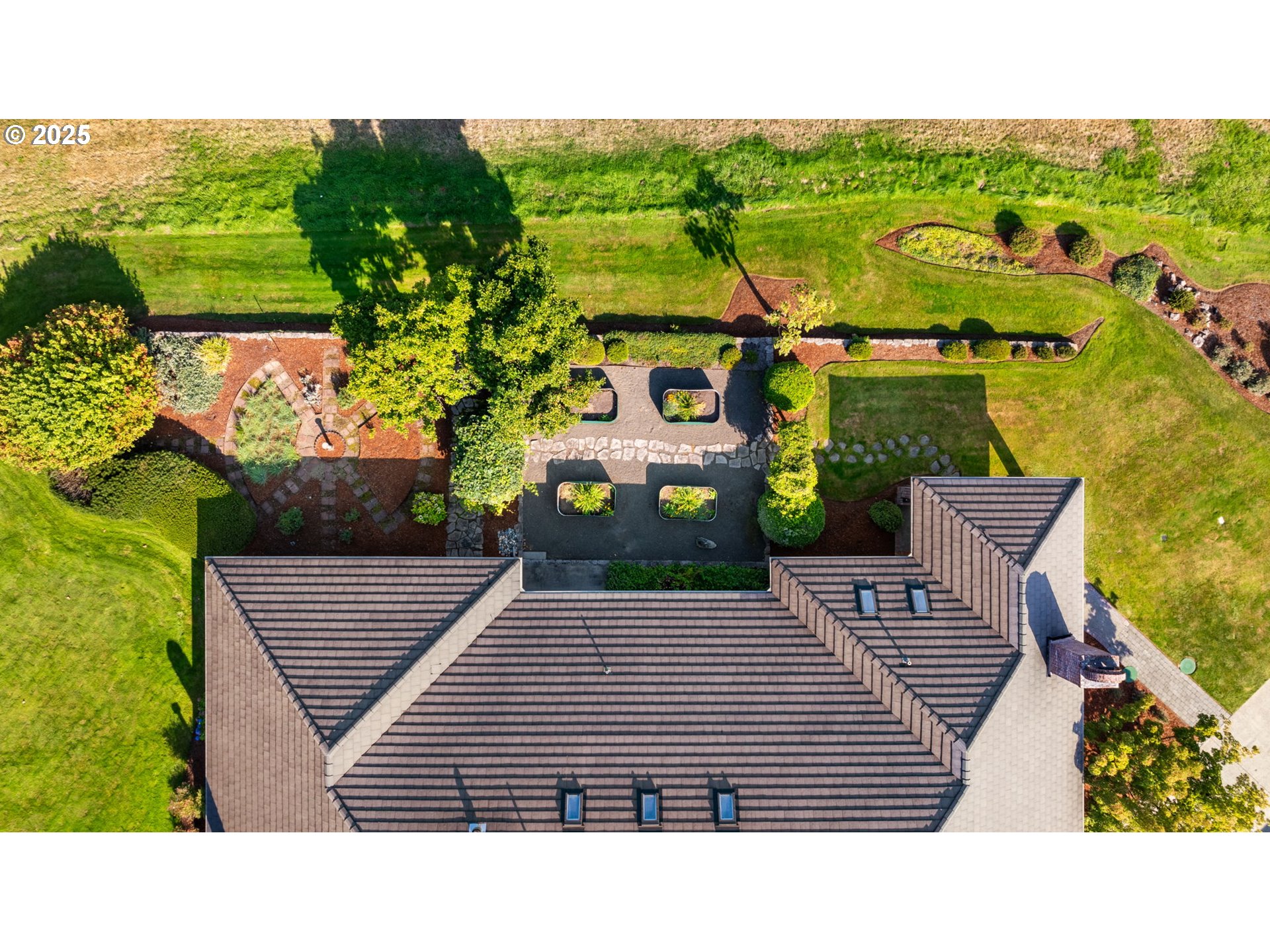 Vancouver, Washington, 98685, United States, 3 Bedrooms Bedrooms, ,4 BathroomsBathrooms,Residential,For Sale,2003472