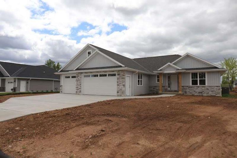 DE PERE, Wisconsin, 54115, United States, 3 Bedrooms Bedrooms, ,3 BathroomsBathrooms,Residential,For Sale,1695788