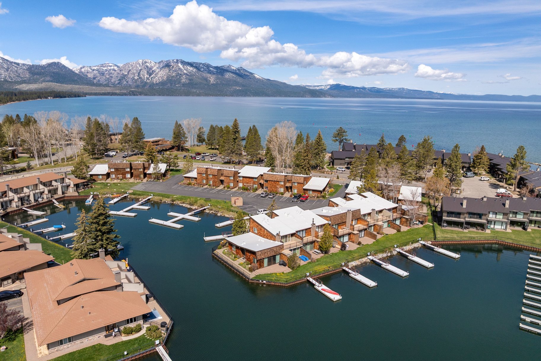  Lakeview Tahoe Keys Turnkey Townhome - 物件實景