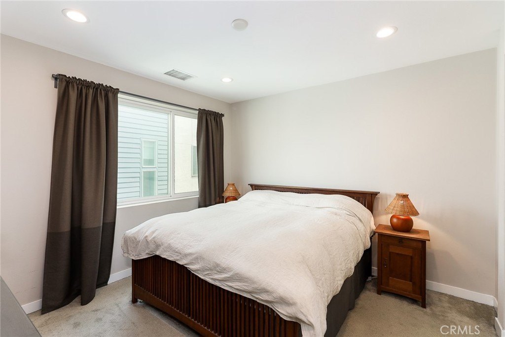 Montebello, California, 90640, United States, 3 Bedrooms Bedrooms, ,2 BathroomsBathrooms,Residential,For Sale,2043024
