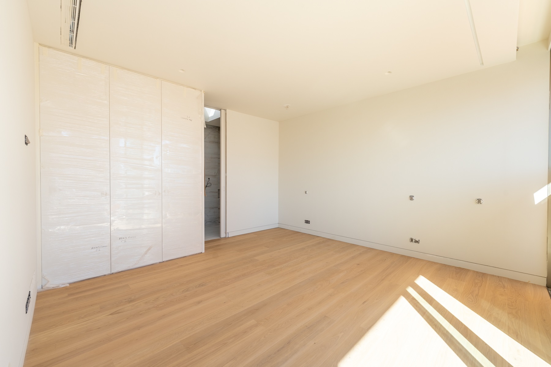  Detached house, 4 bedrooms, for Sale - 物件實景