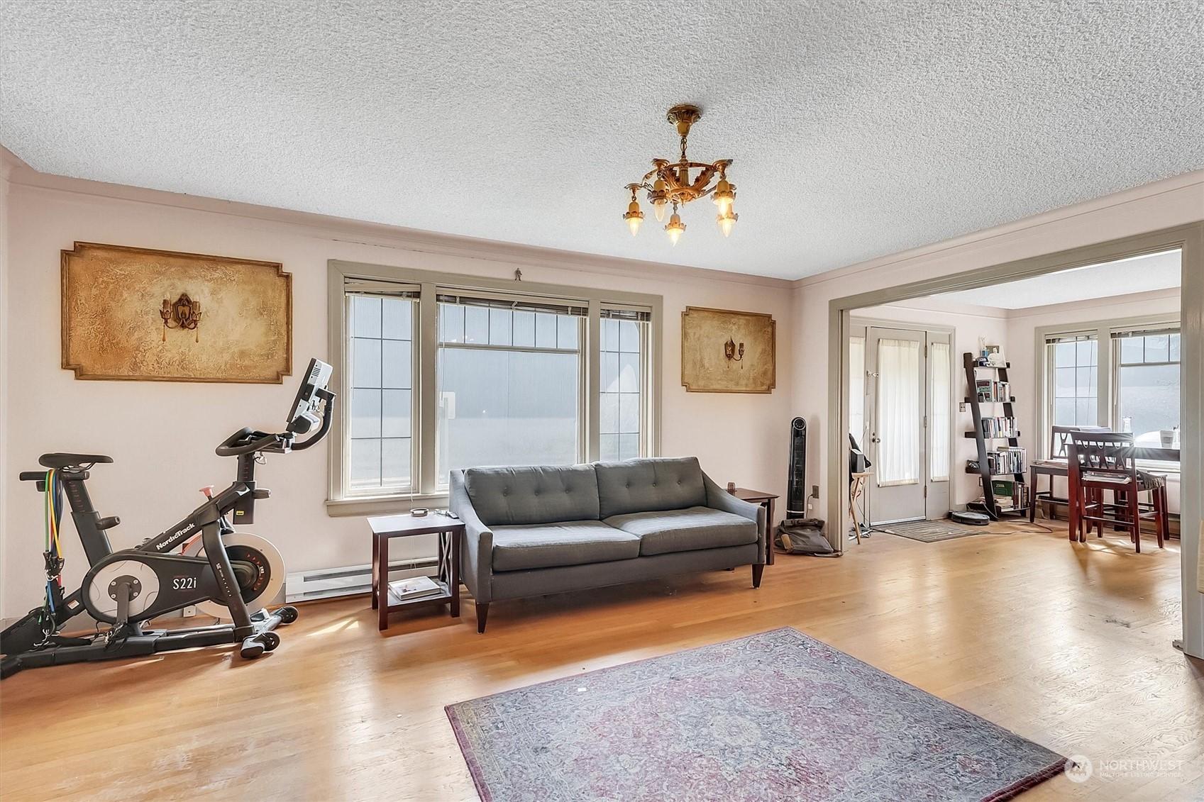 2203 BOYLSTON AVENUE E, SEATTLE, Washington, 98102, United States, ,Residential,For Sale,2203 BOYLSTON AVENUE E,1622774