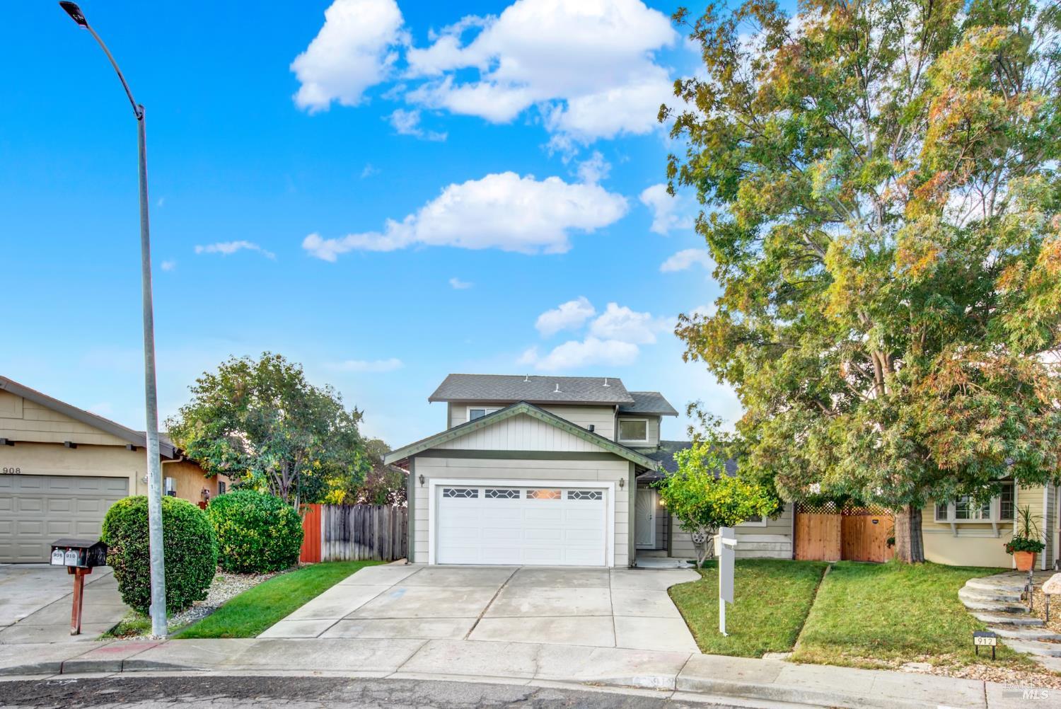 Suisun City, California, 94585, United States, 4 Bedrooms Bedrooms, ,3 BathroomsBathrooms,Residential,For Sale,1989604