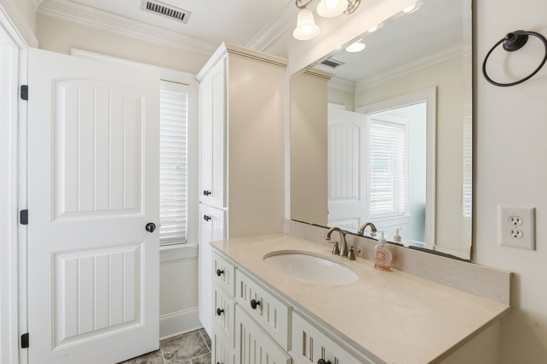  111 North Anderson Boulevard, Topsail Beach, NC 28445 - 物件實景