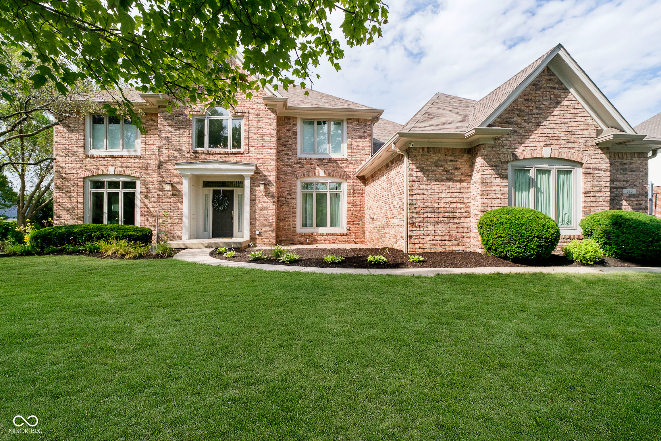 Carmel, Indiana, 46032, United States, 4 Bedrooms Bedrooms, ,4 BathroomsBathrooms,Residential,For Sale,1936006