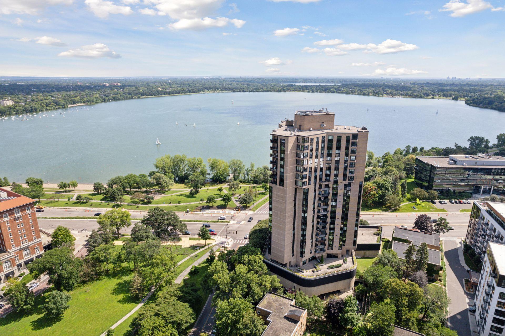 Minneapolis, Minnesota, 55416, United States, 2 Bedrooms Bedrooms, ,1 BathroomBathrooms,Residential,For Sale,1993014