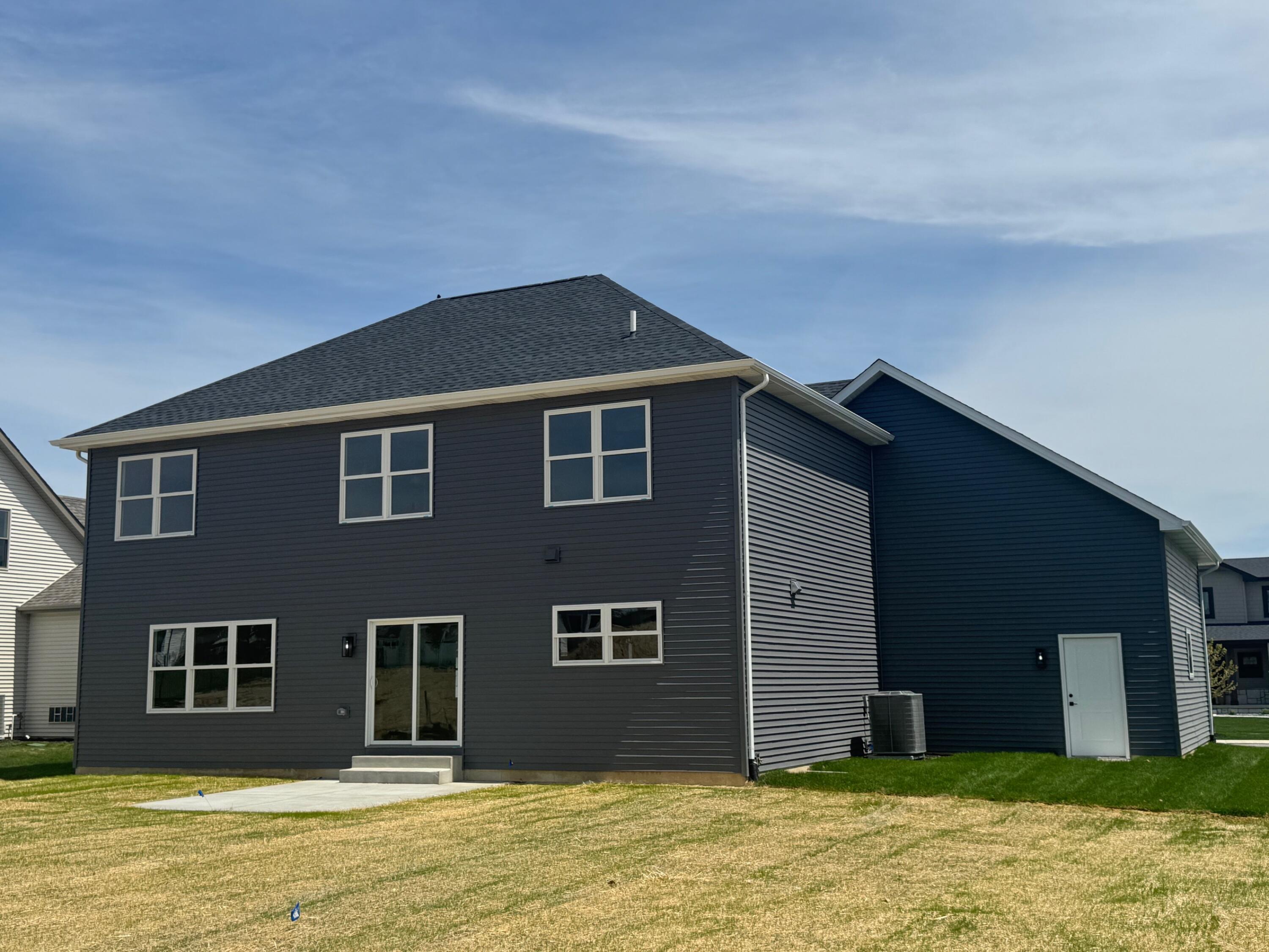 Cedar Lake, Indiana, 46303, United States, 4 Bedrooms Bedrooms, ,3 BathroomsBathrooms,Residential,For Sale,1999304