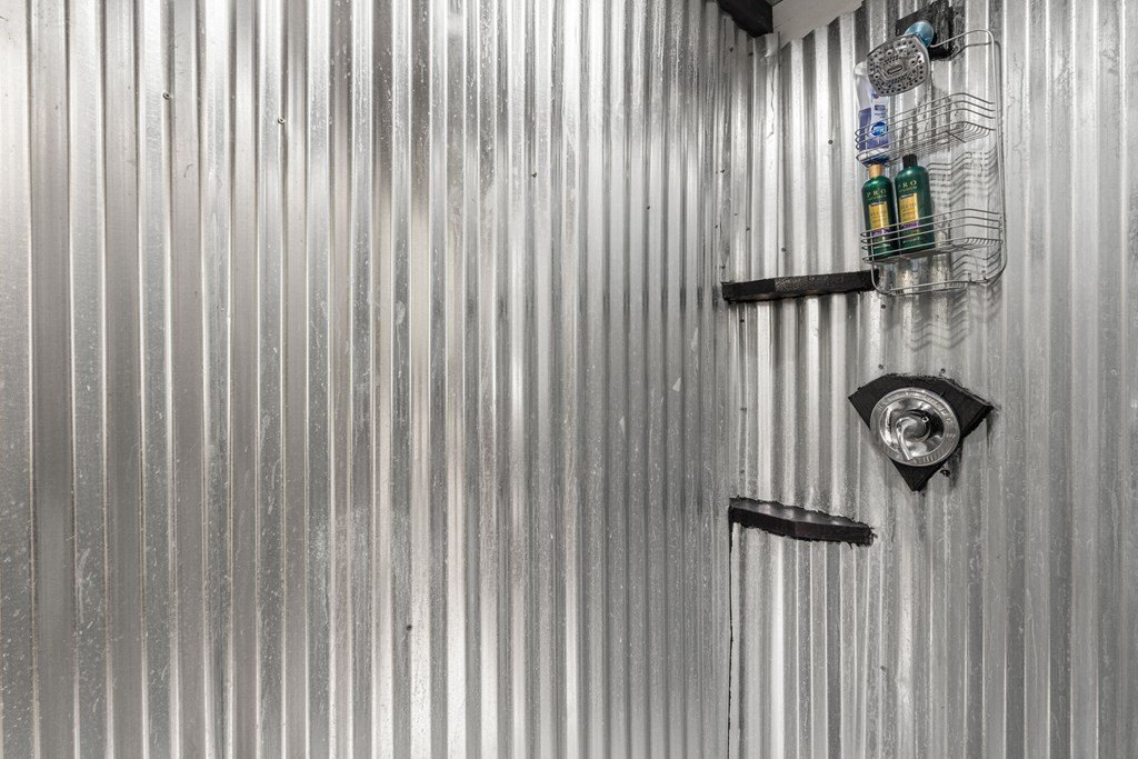 Brasstown, North Carolina, 28902, United States, 3 Bedrooms Bedrooms, ,3 BathroomsBathrooms,Residential,For Sale,1986118