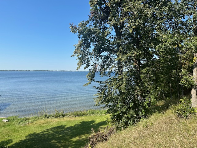 Bemidji, Minnesota, 56601, United States, 4 Bedrooms Bedrooms, ,2 BathroomsBathrooms,Residential,For Sale,1979125