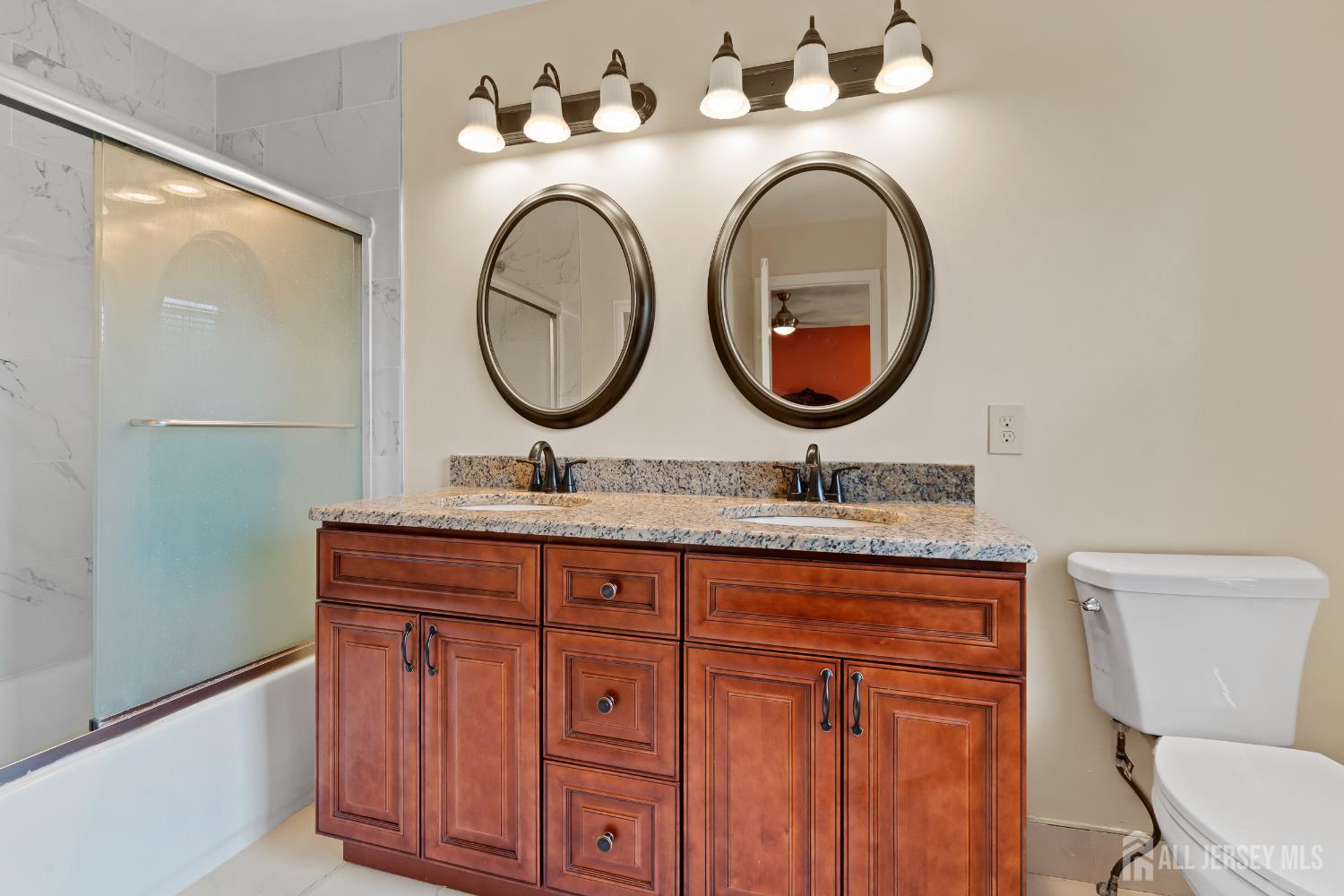 South Brunswick, New Jersey, 08824, United States, 3 Bedrooms Bedrooms, ,3 BathroomsBathrooms,Residential,For Sale,1940430