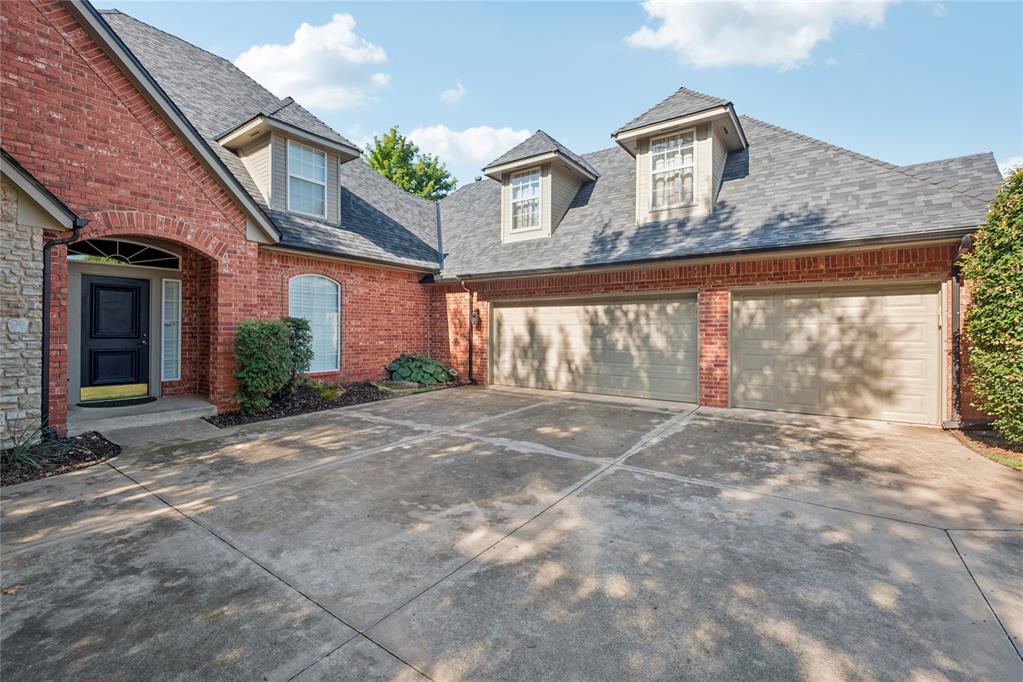 Edmond, Oklahoma, 73013, United States, 4 Bedrooms Bedrooms, ,5 BathroomsBathrooms,Residential,For Sale,1912730