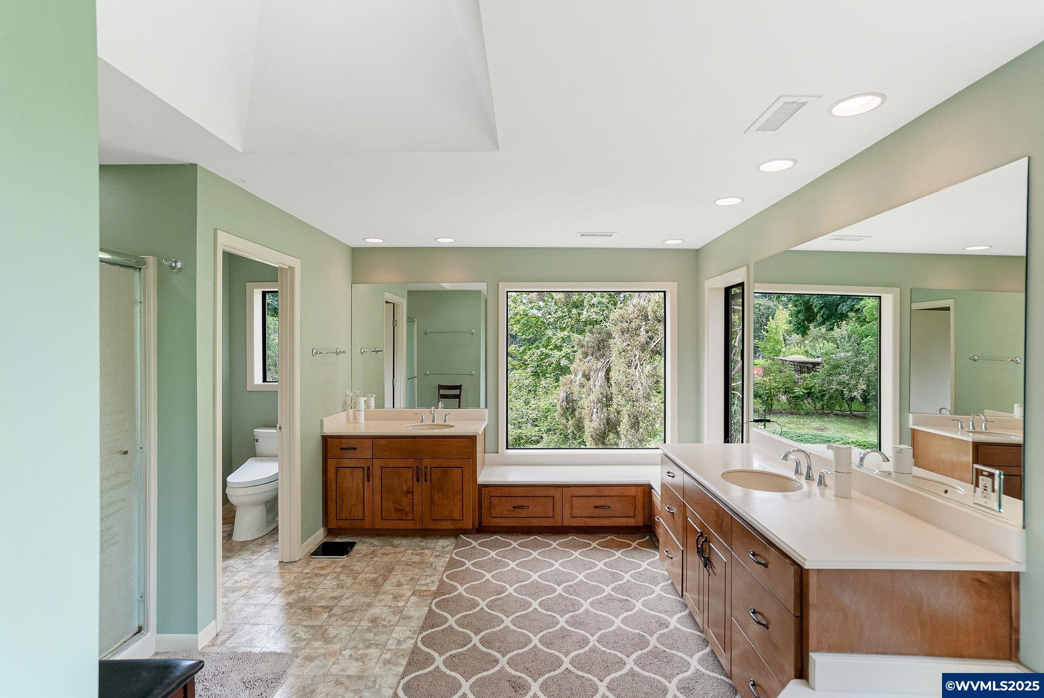 Salem, Oregon, 97302, United States, 3 Bedrooms Bedrooms, ,3 BathroomsBathrooms,Residential,For Sale,1846561