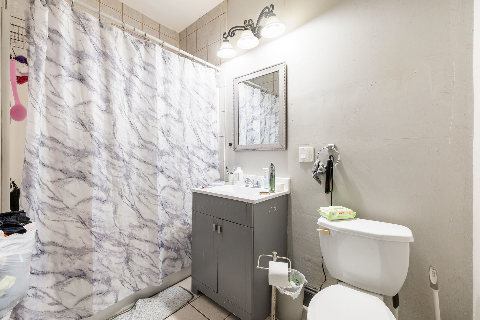 Chicago, Illinois, 60637, United States, 10 Bedrooms Bedrooms, ,Residential,For Sale,1947843