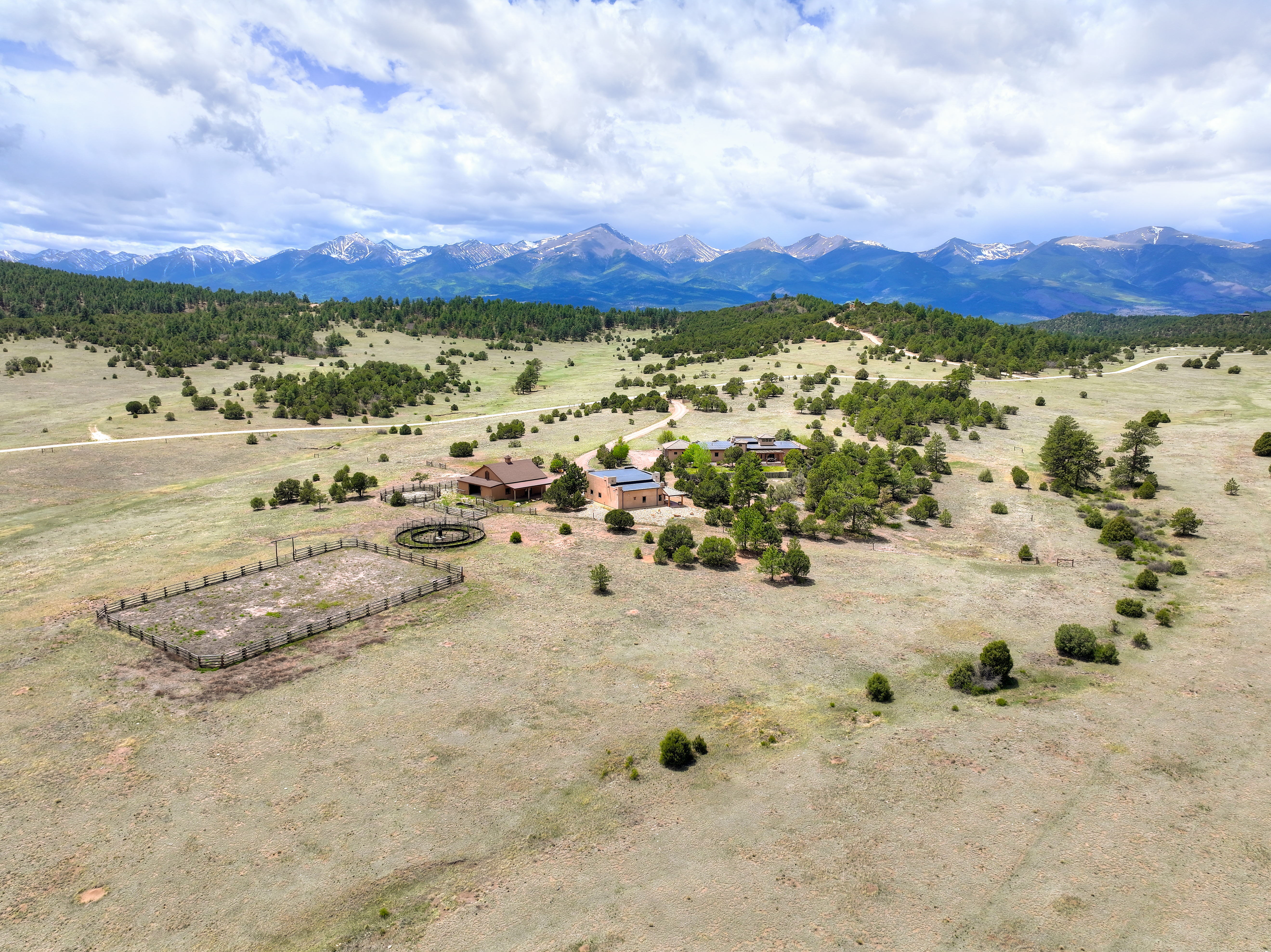  1328 Round Up Road, Westcliffe, CO, 81252 - 物件實景