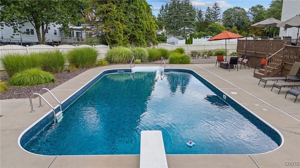 Syracuse, New York, 13212, United States, 4 Bedrooms Bedrooms, ,3 BathroomsBathrooms,Residential,For Sale,1932016