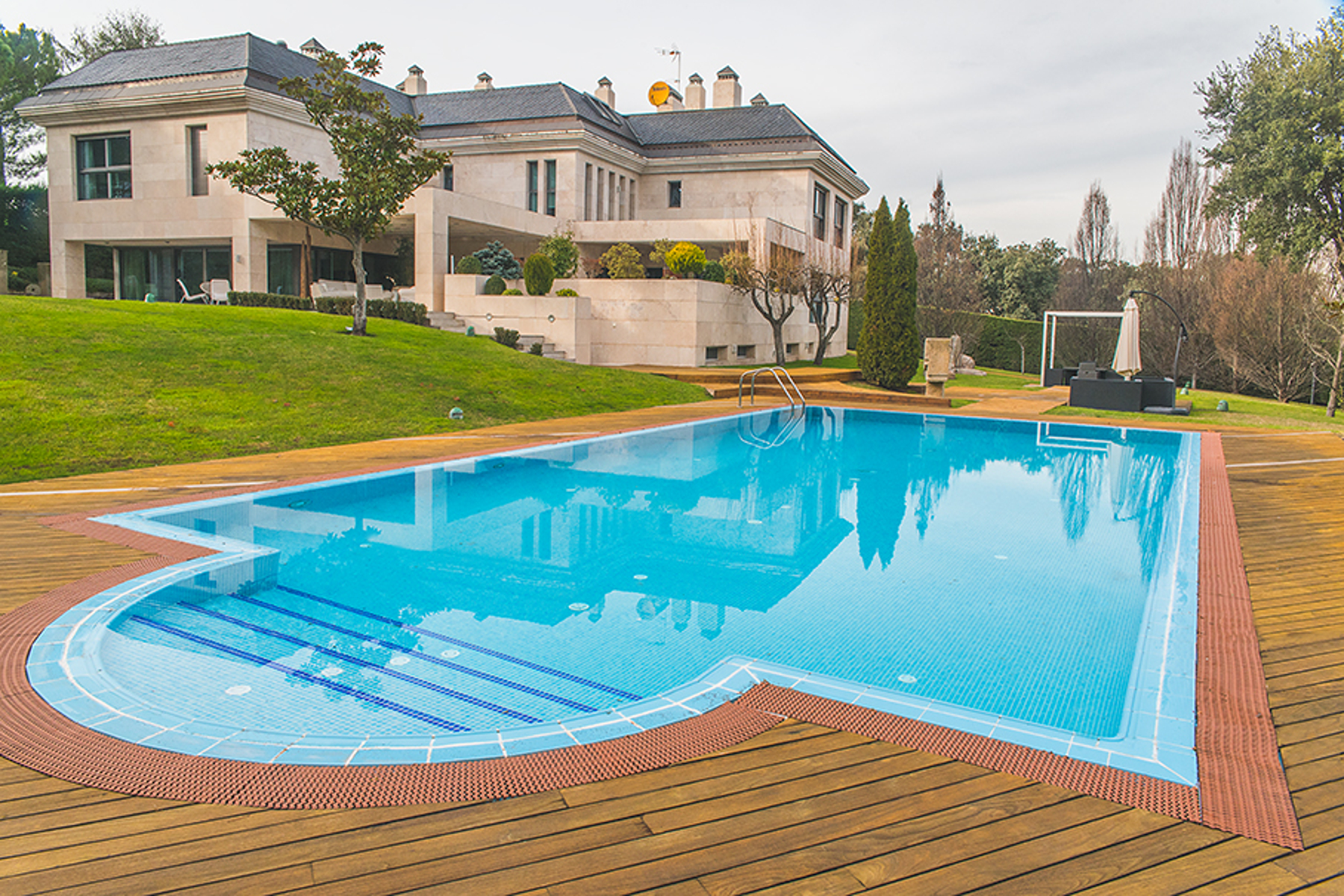  Detached chalet in La Moraleja - 物件實景