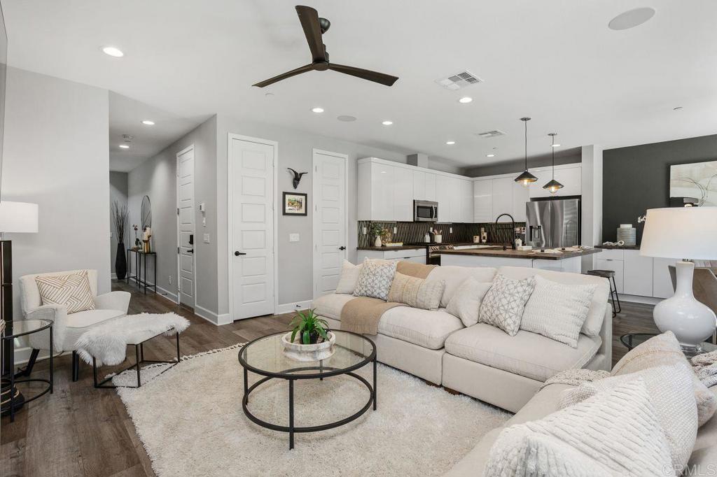 Carlsbad, California, 92010, United States, 3 Bedrooms Bedrooms, ,3 BathroomsBathrooms,Residential,For Sale,1942261