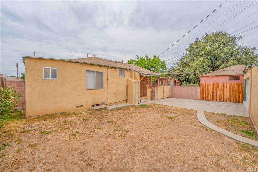 Montebello, California, 90640, United States, 2 Bedrooms Bedrooms, ,2 BathroomsBathrooms,Residential,For Sale,1981178