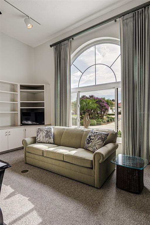Lake Wales, Florida, 33898, United States, 2 Bedrooms Bedrooms, ,4 BathroomsBathrooms,Residential,For Sale,1908279