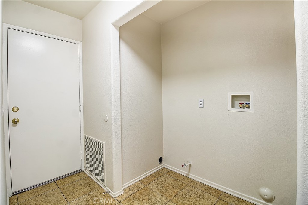 19364 Summerwind Trail, Perris, California, 92570, United States, 4 Bedrooms Bedrooms, ,2 BathroomsBathrooms,Residential,For Sale,19364 Summerwind Trail,1618757