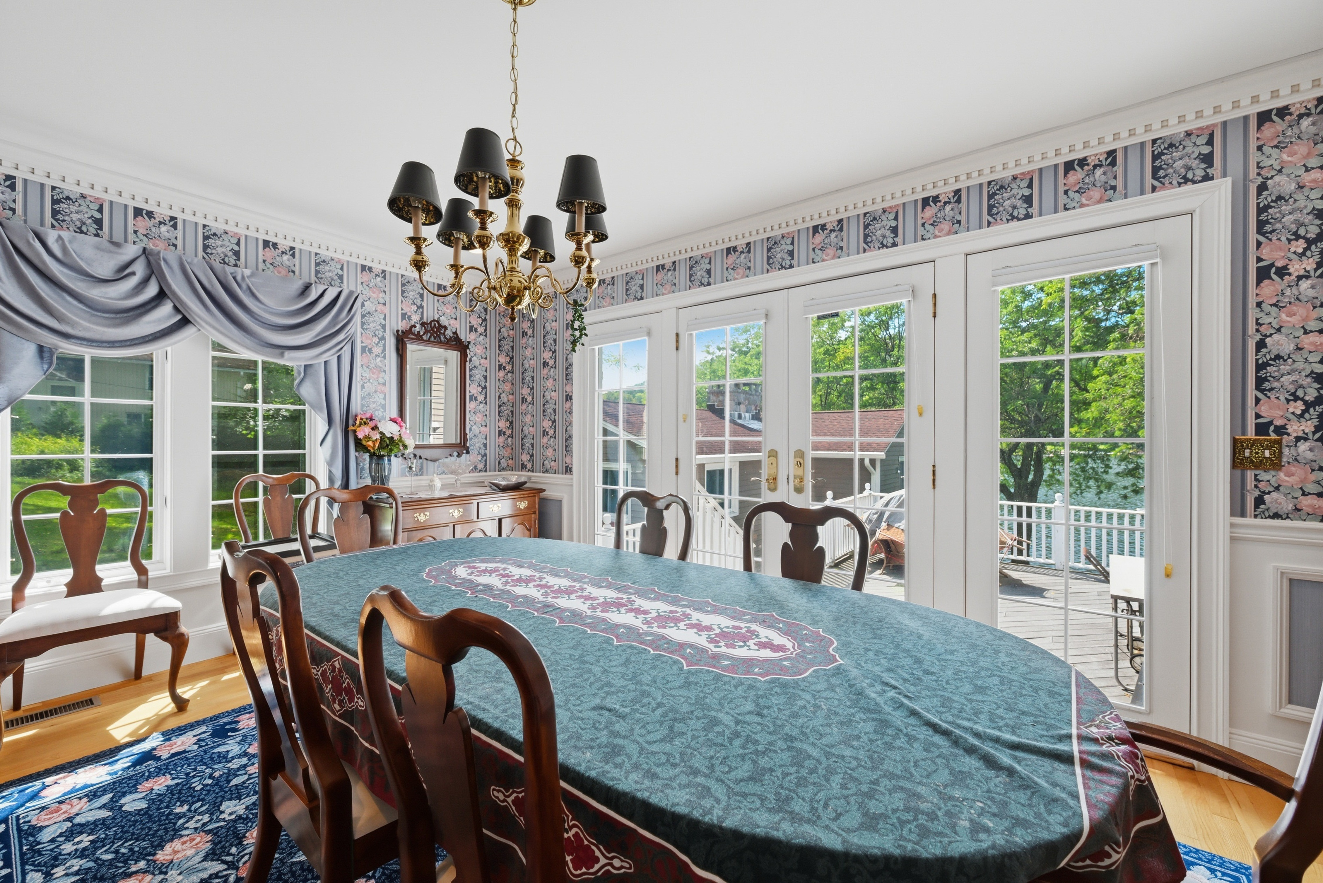  Dual-Home Private Estate with Sweeping Sunset Views on Candlewood Isle - 物件實景