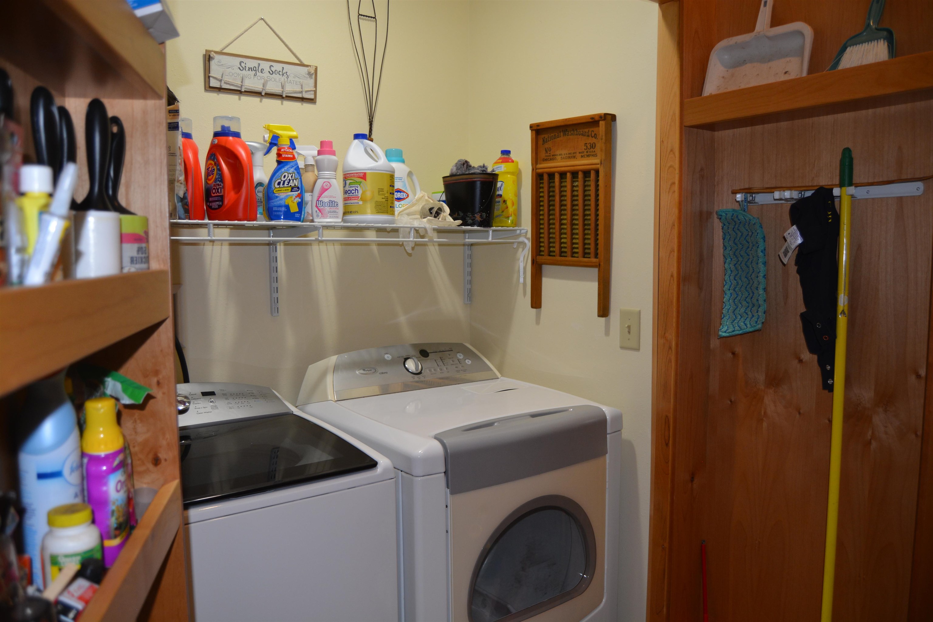 Richland Center, Wisconsin, 53581, United States, 1 Bedroom Bedrooms, ,2 BathroomsBathrooms,Residential,For Sale,2037318
