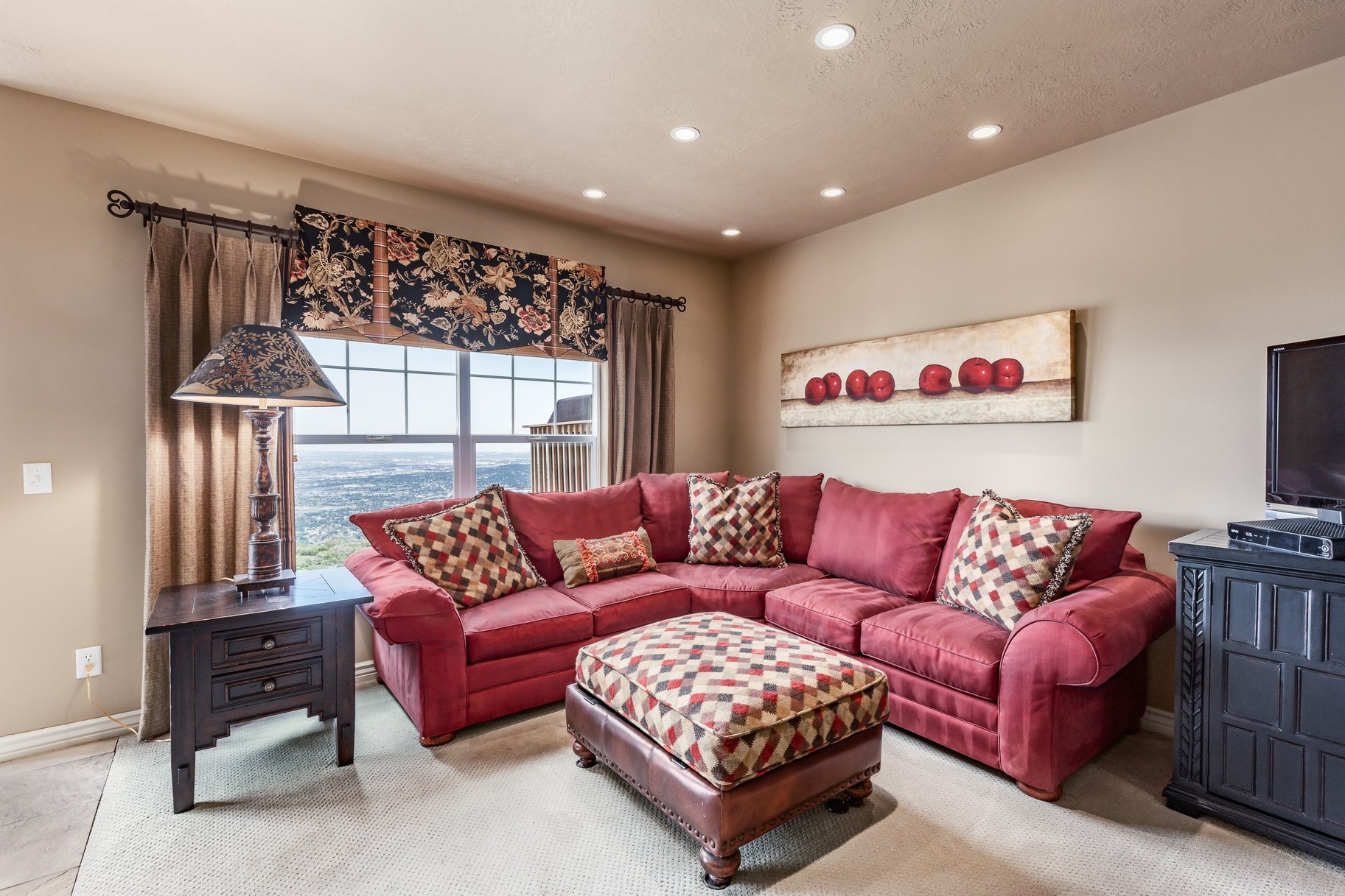  Suncrest Townhouse with Impeccable Valley Views - 物件實景