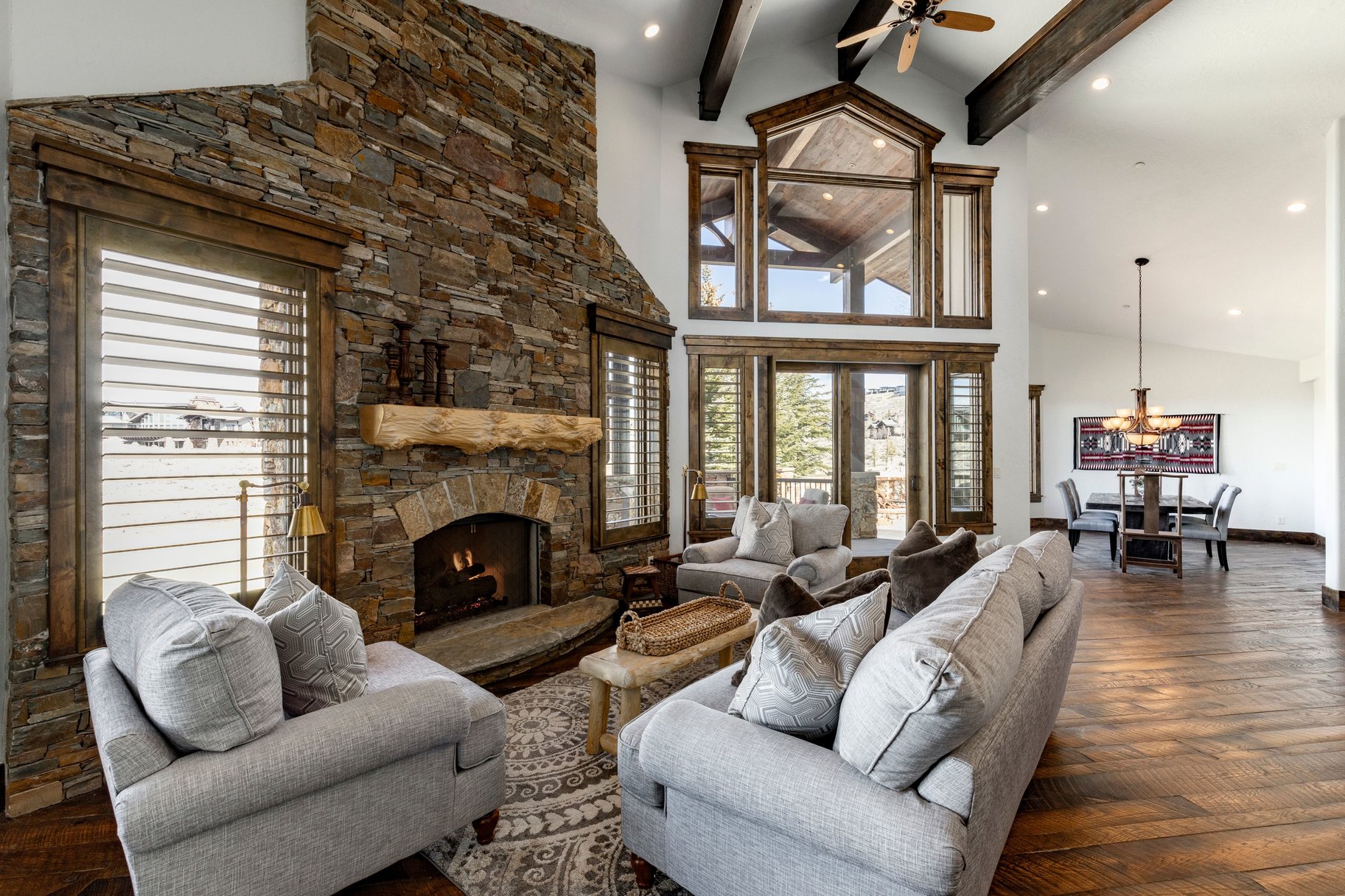  A True Mountain Escape in Promontory with Golf and Ski Views - 物件實景