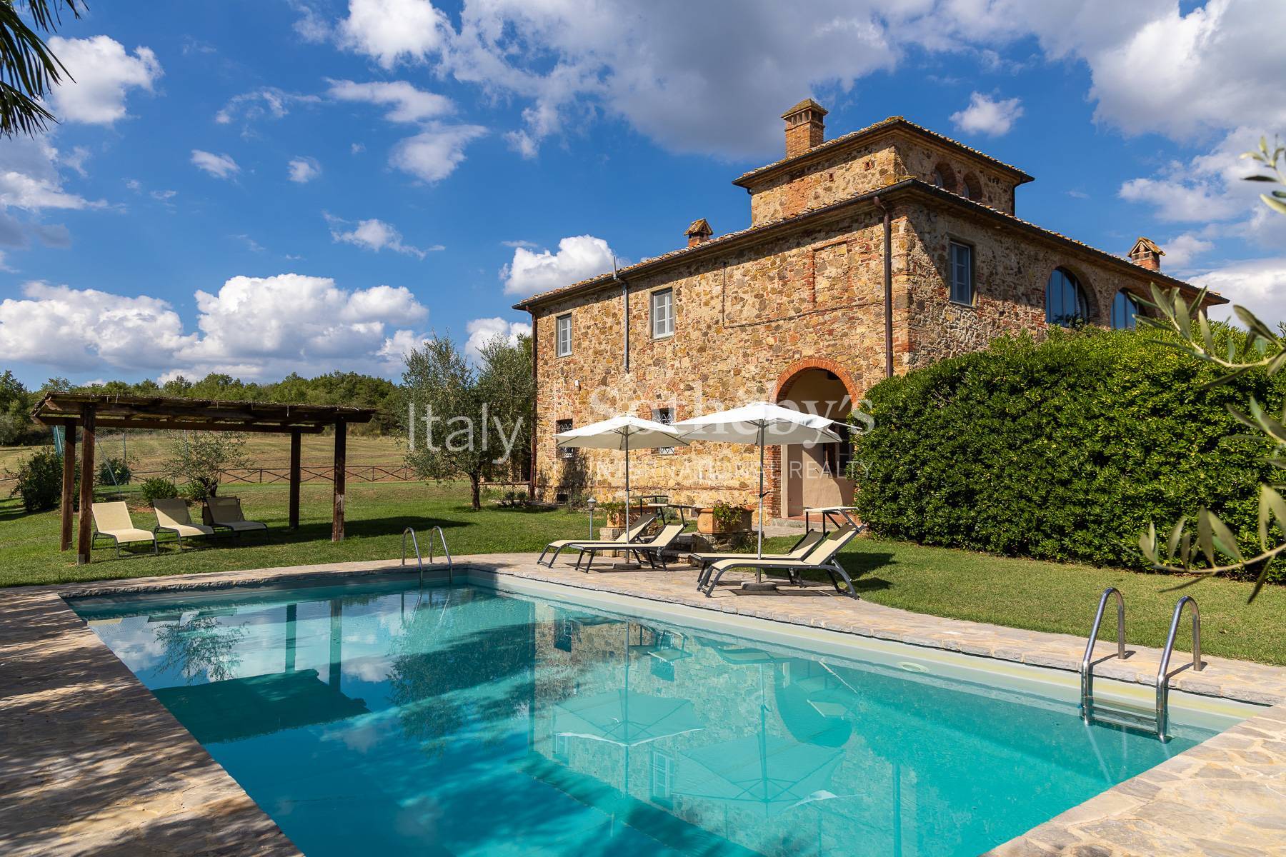  Leopoldina Villa and Hamlet with 9 Residential Units in Tuscany - 物件實景