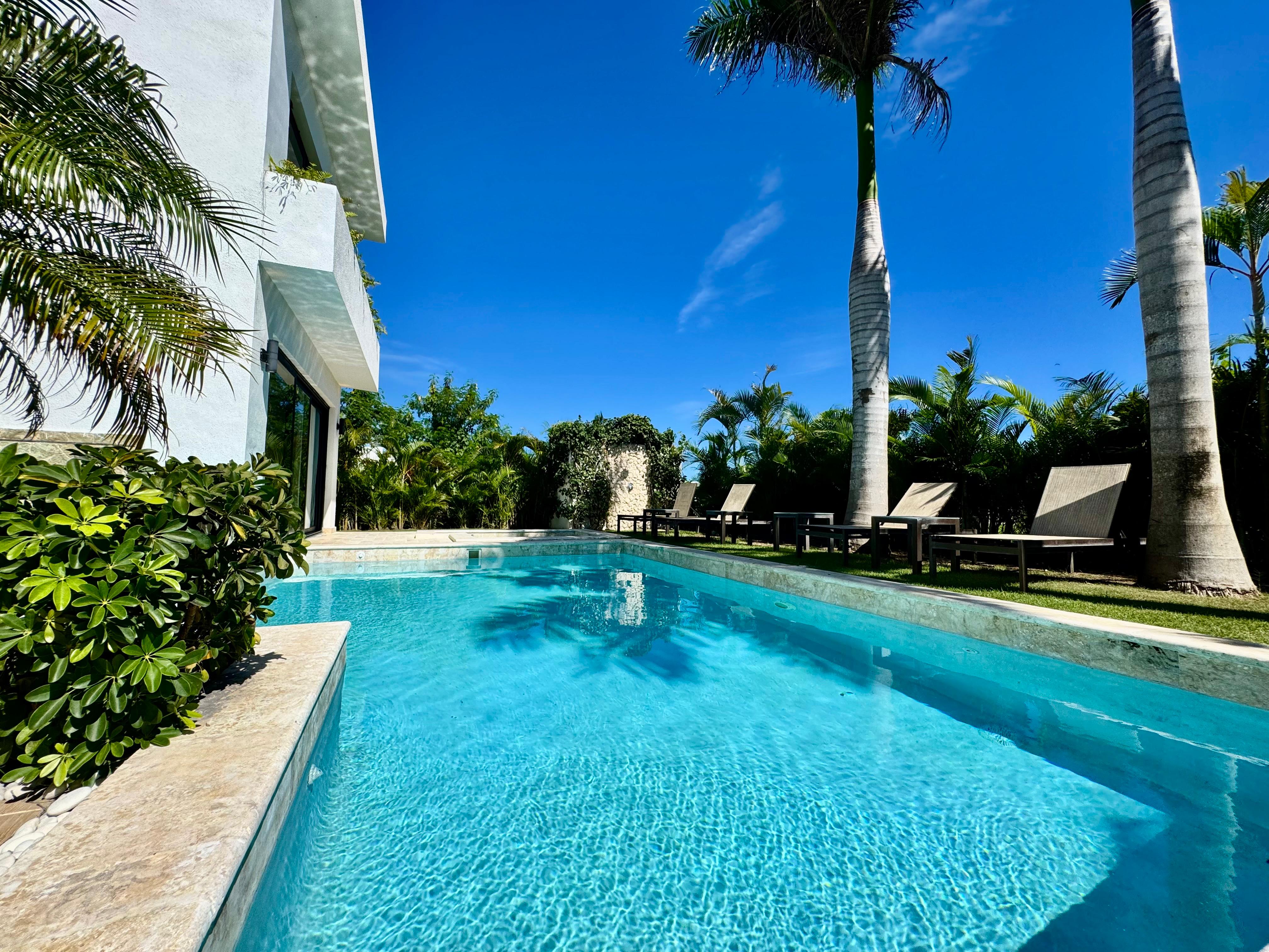 Punta Cana, DO, 4 Bedrooms Bedrooms, ,5 BathroomsBathrooms,Residential,For Sale,1996015