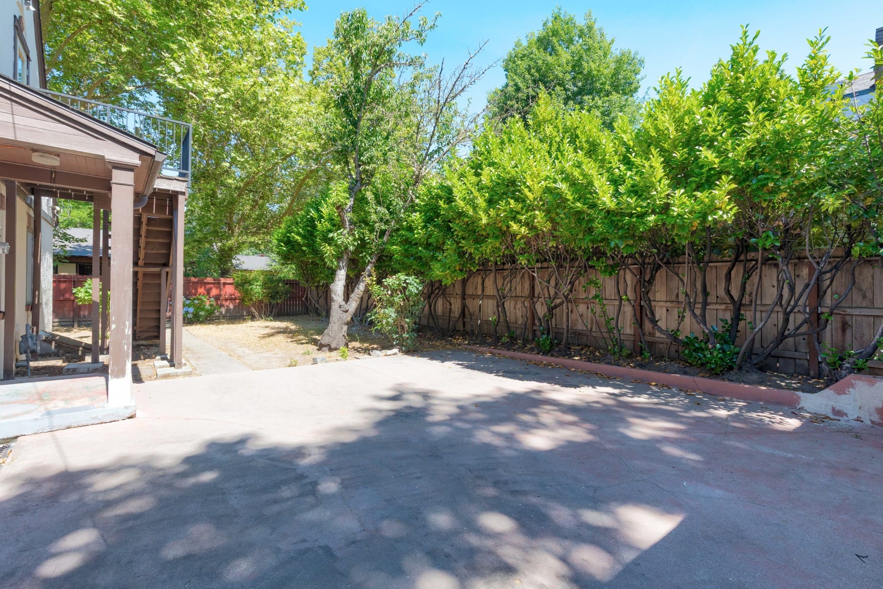  220 NW A Street Grants Pass, OR 97526 - 物件實景