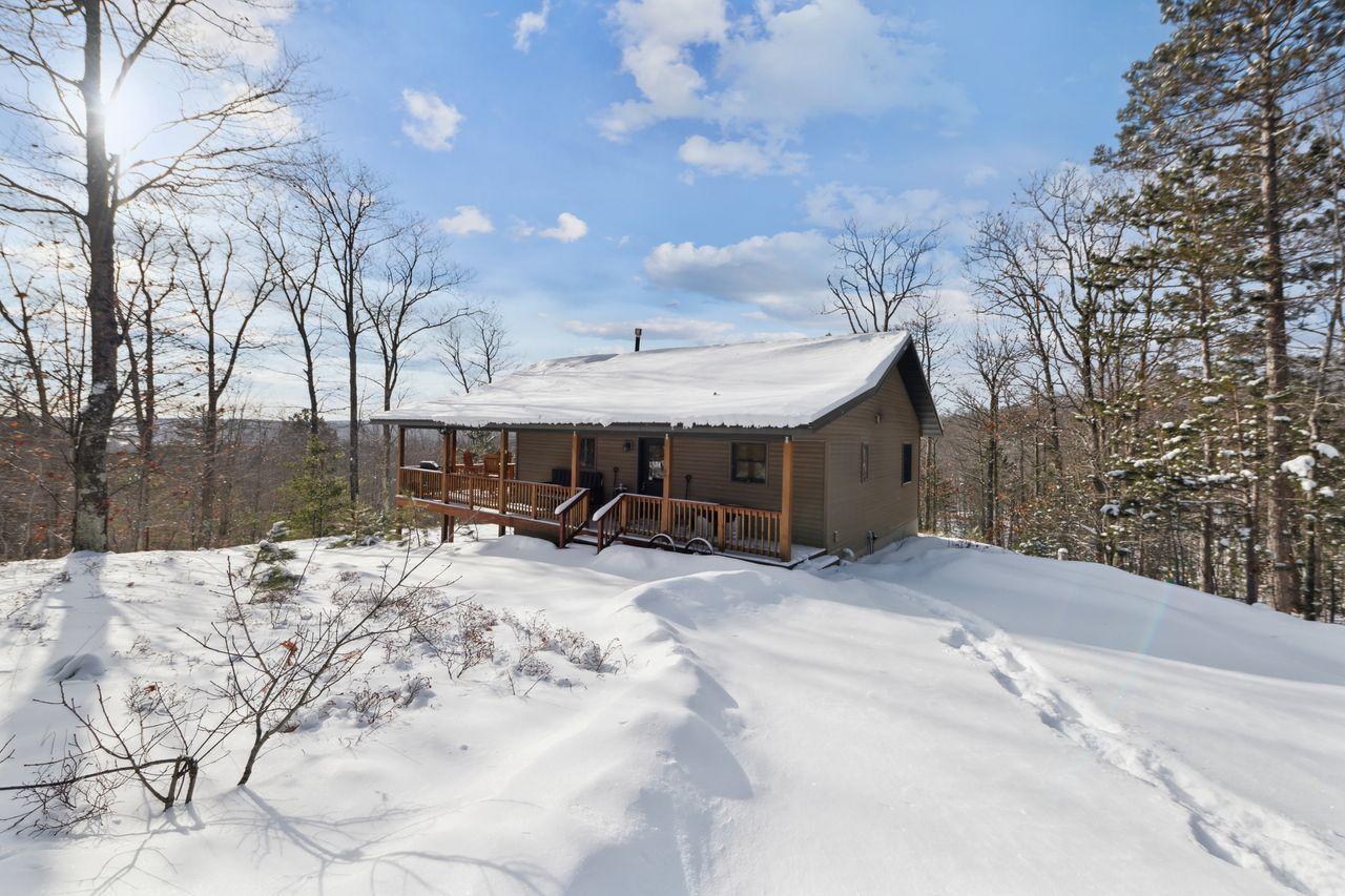 Washburn, Wisconsin, 54891, United States, 3 Bedrooms Bedrooms, ,1 BathroomBathrooms,Residential,For Sale,1687248