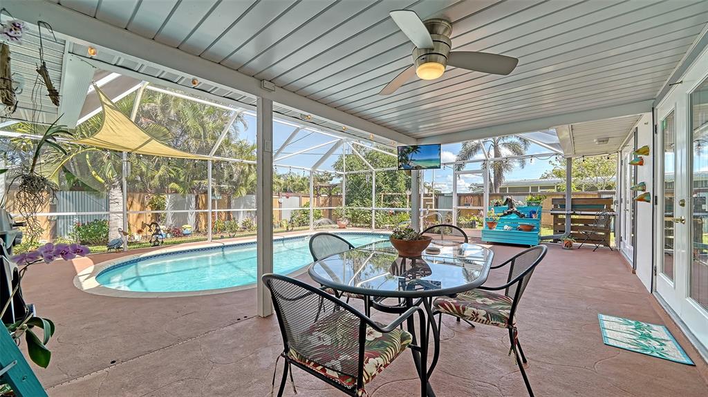 Sarasota, Florida, 34231, United States, 3 Bedrooms Bedrooms, ,2 BathroomsBathrooms,Residential,For Sale,1883466