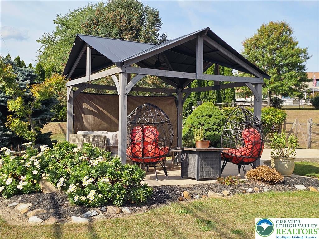 North Whitehall Twp, Pennsylvania, 18078, United States, 4 Bedrooms Bedrooms, ,3 BathroomsBathrooms,Residential,For Sale,1961837