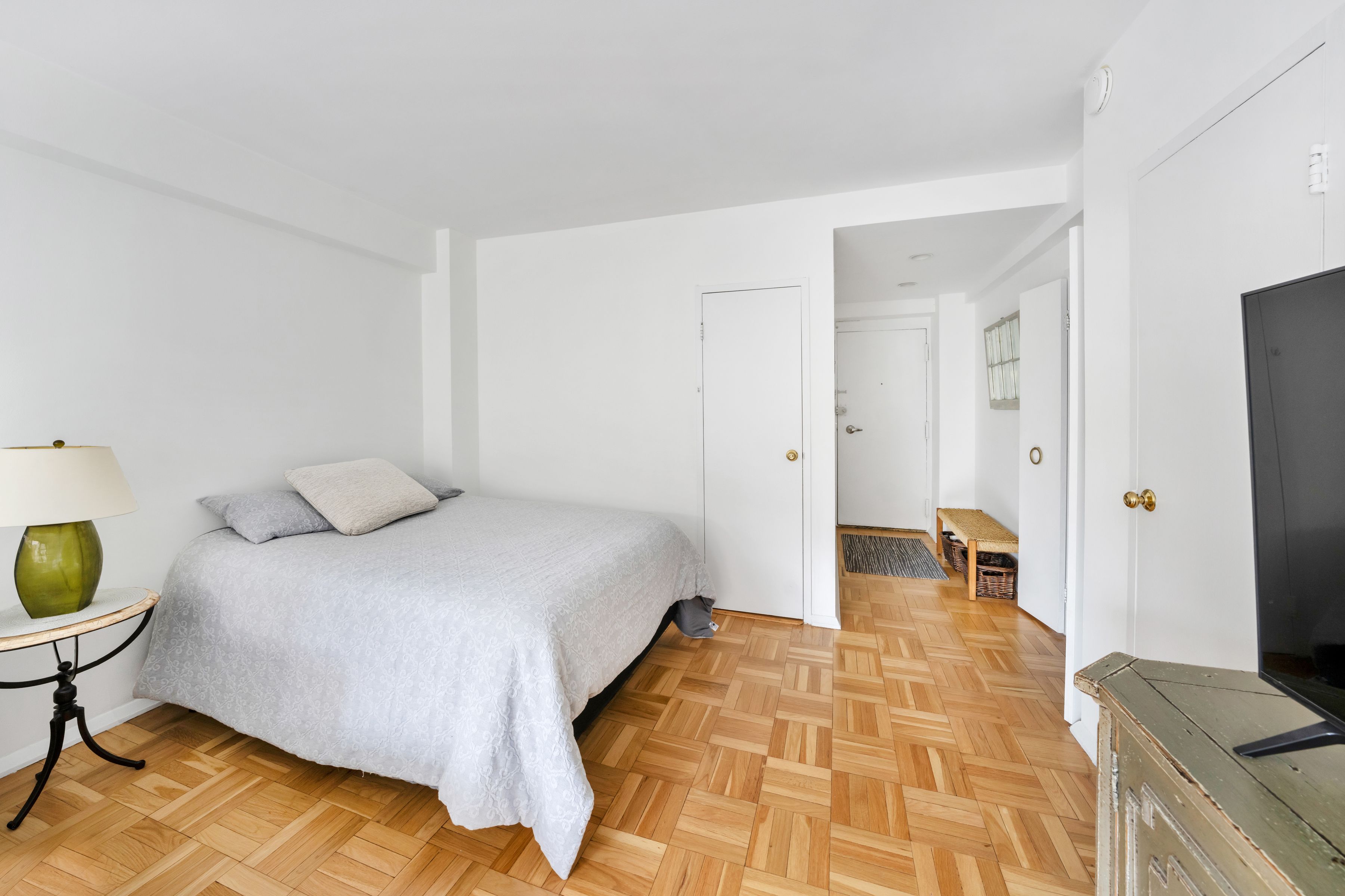  305 East 72nd Street - 物件實景