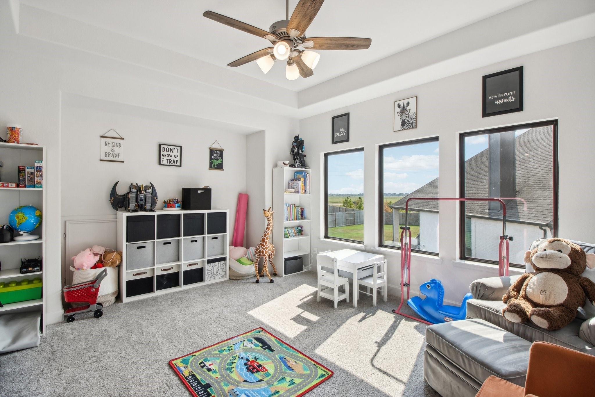 Fulshear, Texas, 77494, United States, 5 Bedrooms Bedrooms, ,5 BathroomsBathrooms,Residential,For Sale,2005391