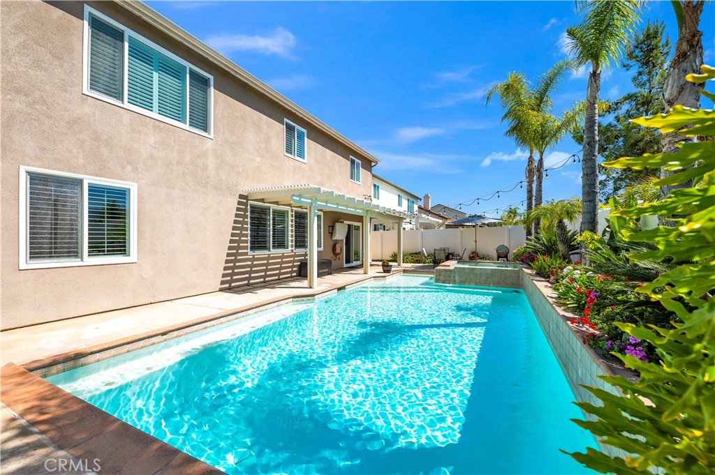 TEMECULA, California, 92592, United States, 5 Bedrooms Bedrooms, ,3 BathroomsBathrooms,Residential,For Sale,1836978