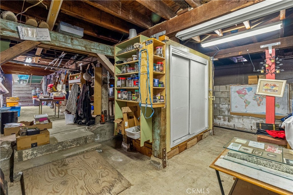 Los Angeles, California, 90032, United States, 3 Bedrooms Bedrooms, ,1 BathroomBathrooms,Residential,For Sale,1923092