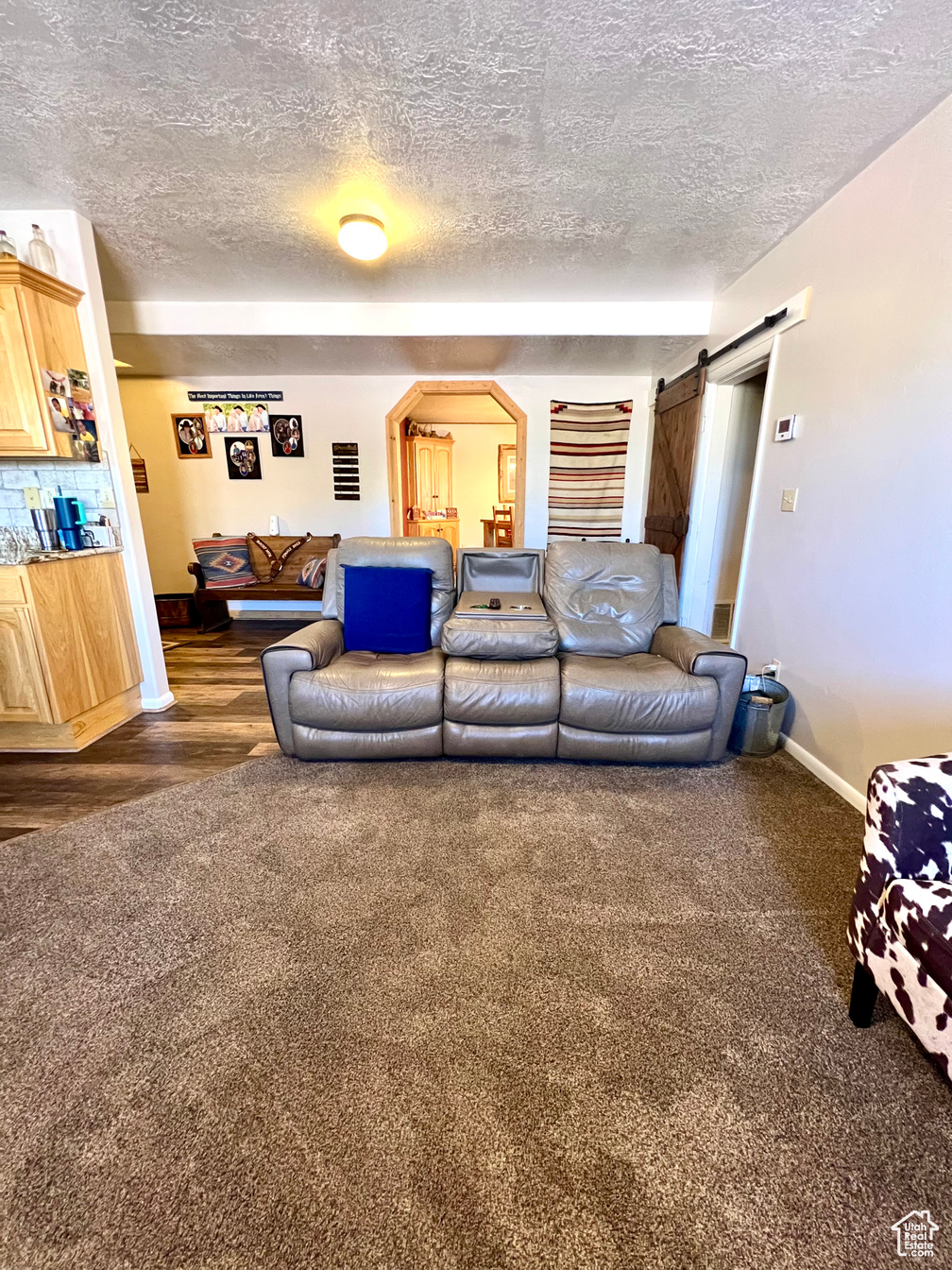 Richfield, Utah, 84701, United States, 5 Bedrooms Bedrooms, ,3 BathroomsBathrooms,Residential,For Sale,1761886