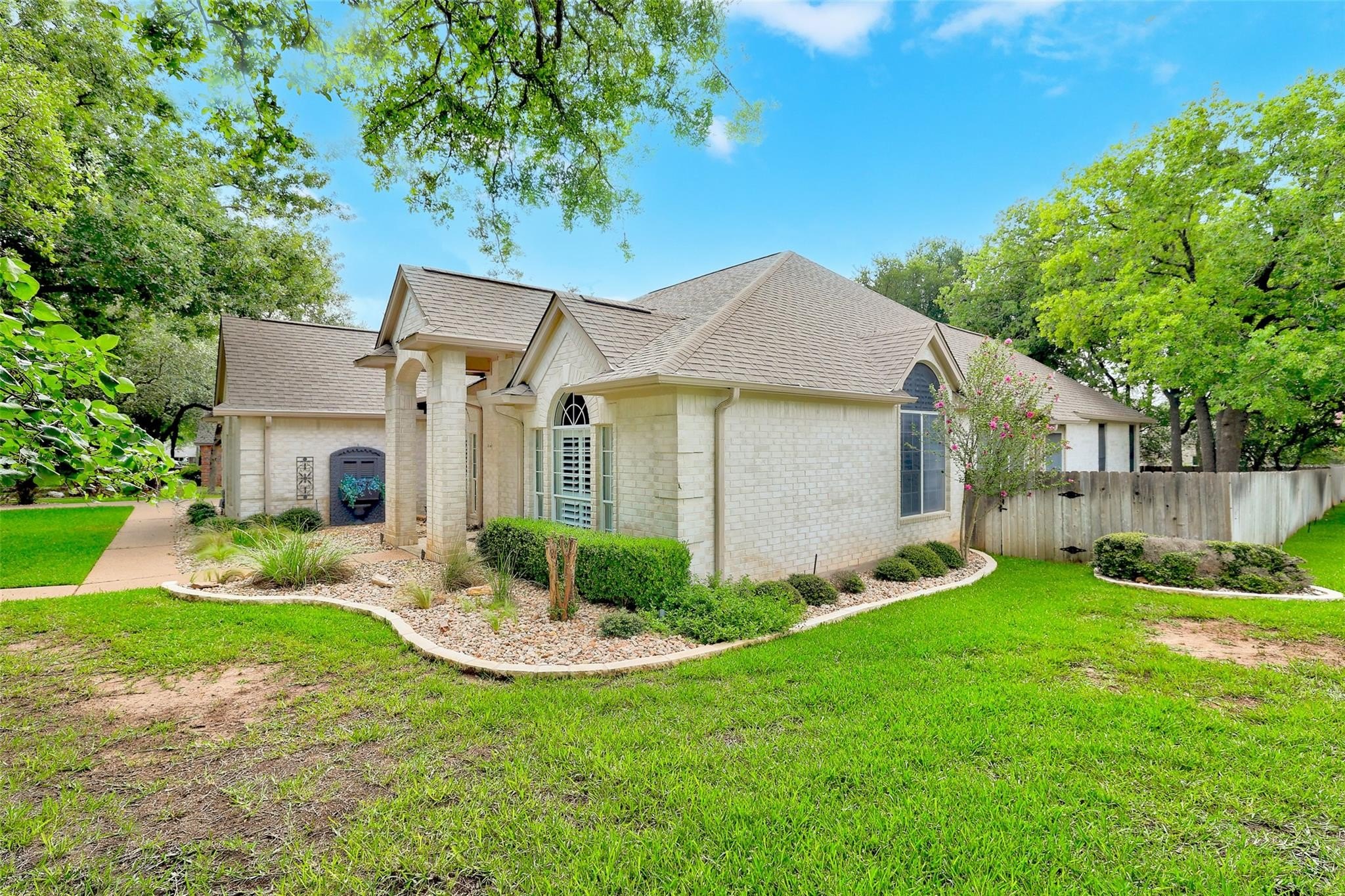 Georgetown, Texas, 78628, United States, 3 Bedrooms Bedrooms, ,3 BathroomsBathrooms,Residential,For Sale,1916183