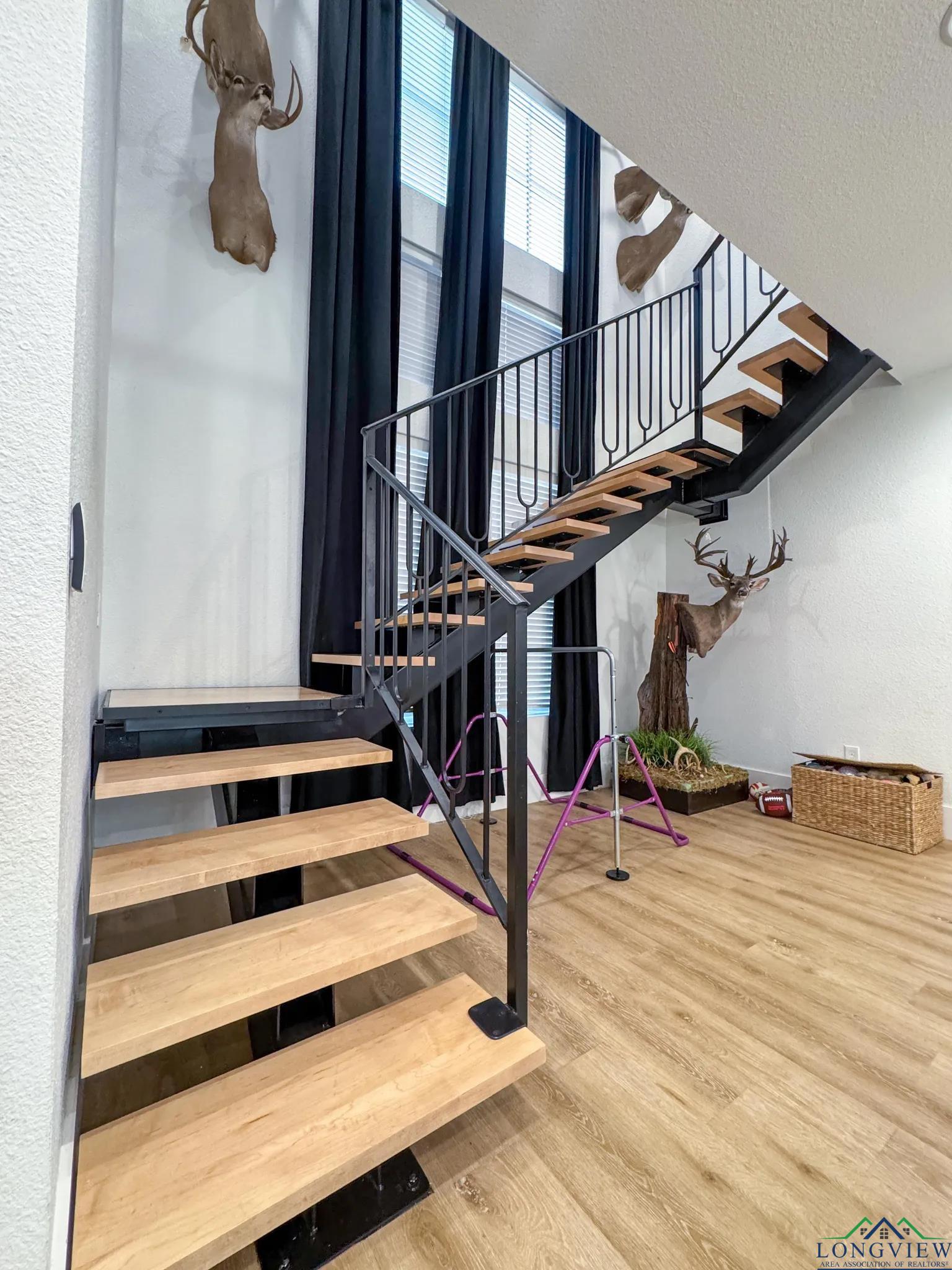 Texarkana, Texas, 75503, United States, 4 Bedrooms Bedrooms, ,4 BathroomsBathrooms,Residential,For Sale,1980394