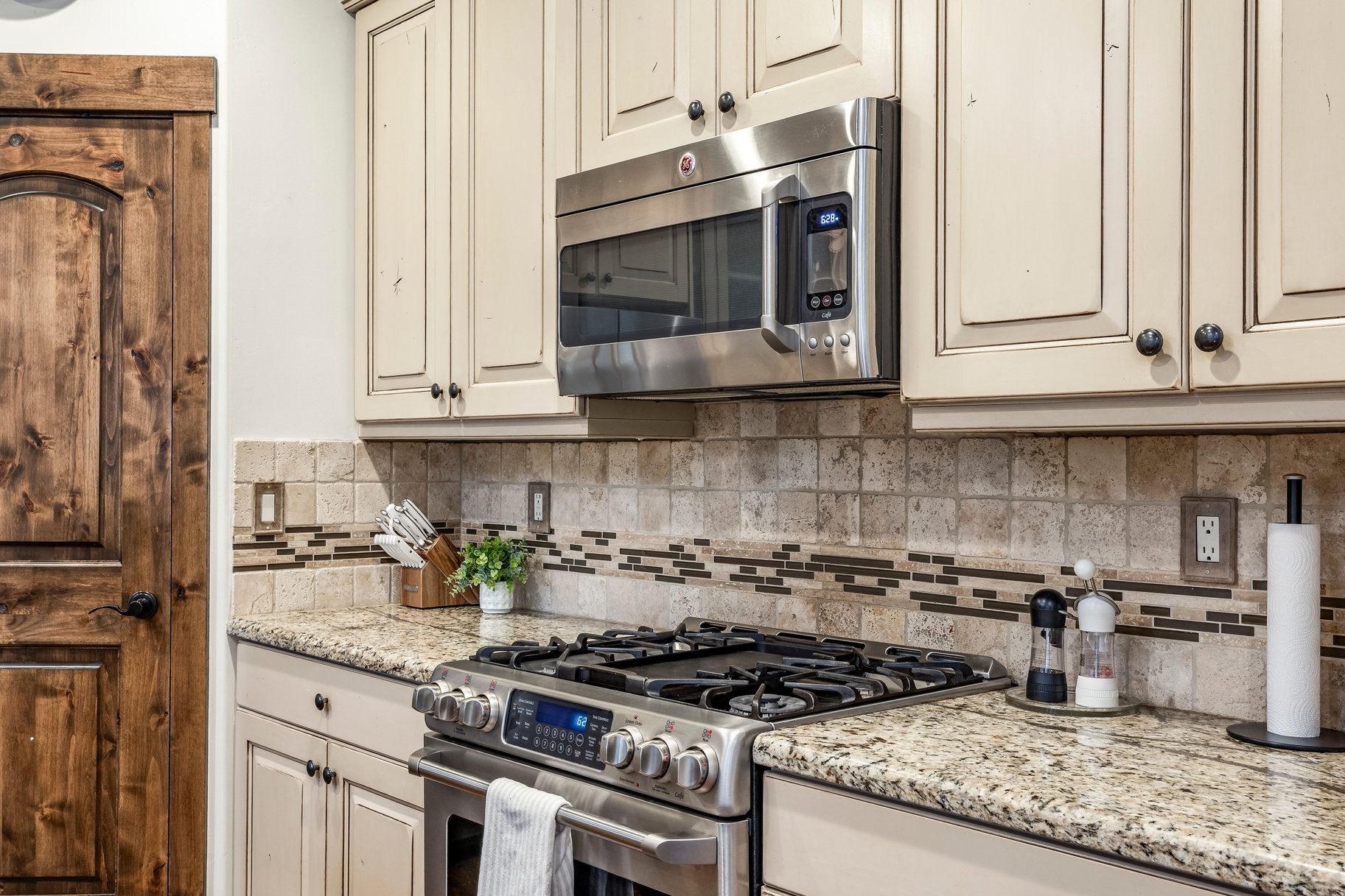  Meticulously Maintained Townhome in The Retreat at Jordanelle - 物件實景