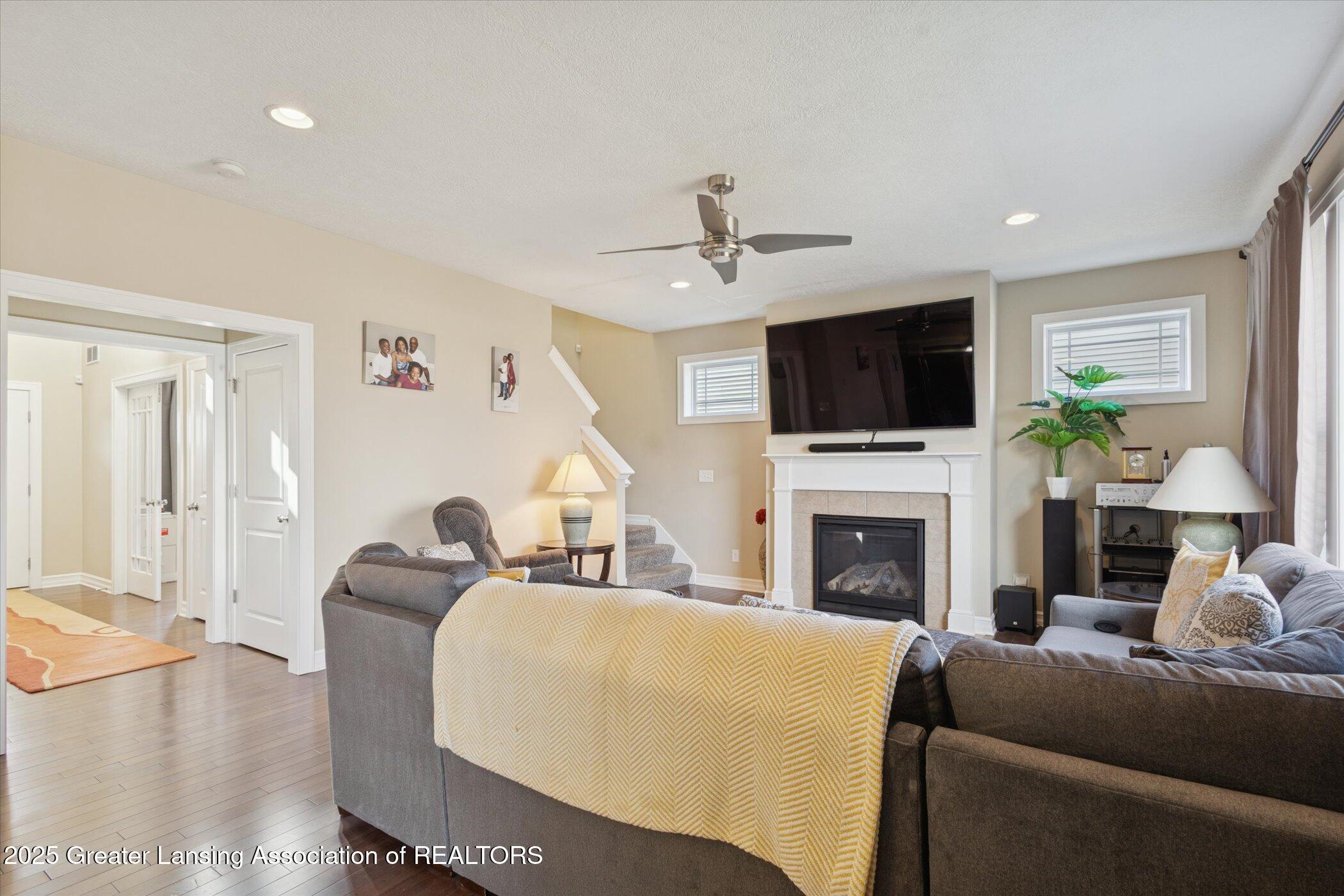 Okemos, Michigan, 48864, United States, 4 Bedrooms Bedrooms, ,4 BathroomsBathrooms,Residential,For Sale,1992112